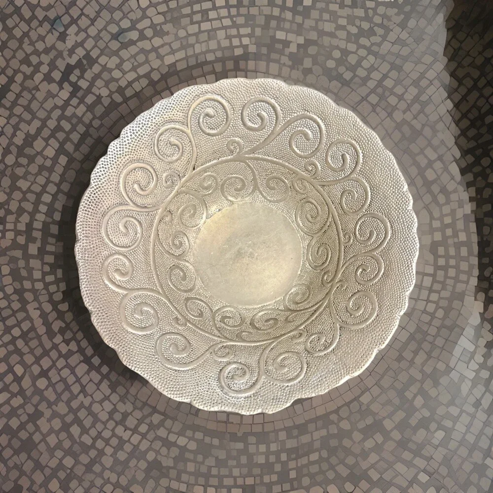 Hand Hammered METAL SERVING BOWL SWIRLING DESIGN INDIA CATERING LARGE  12